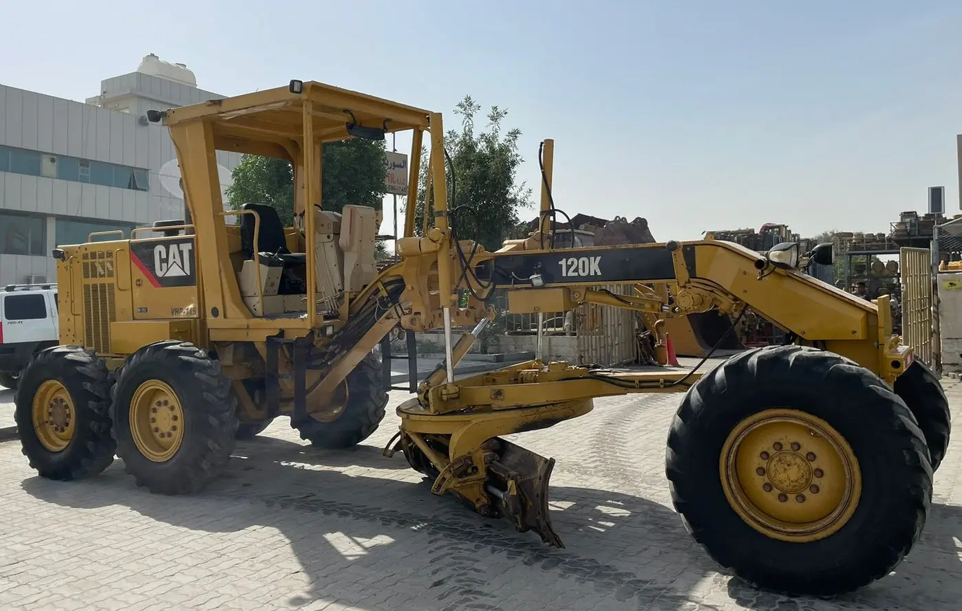 Caterpillar Motor Grader 2011 - 5
