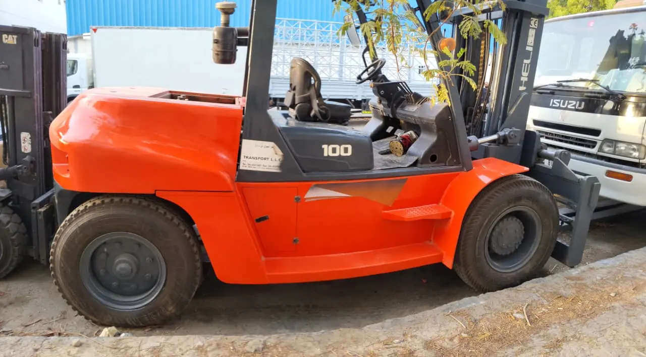 10 Ton Forklift (without Operator) - 2