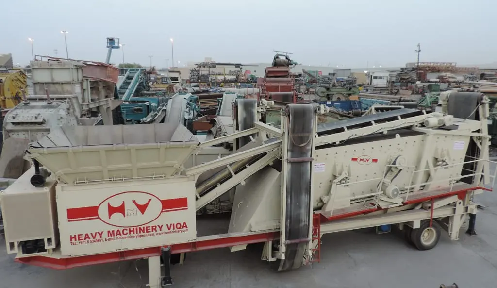 Mobile 3-Deck Screen on Tyre - 3
