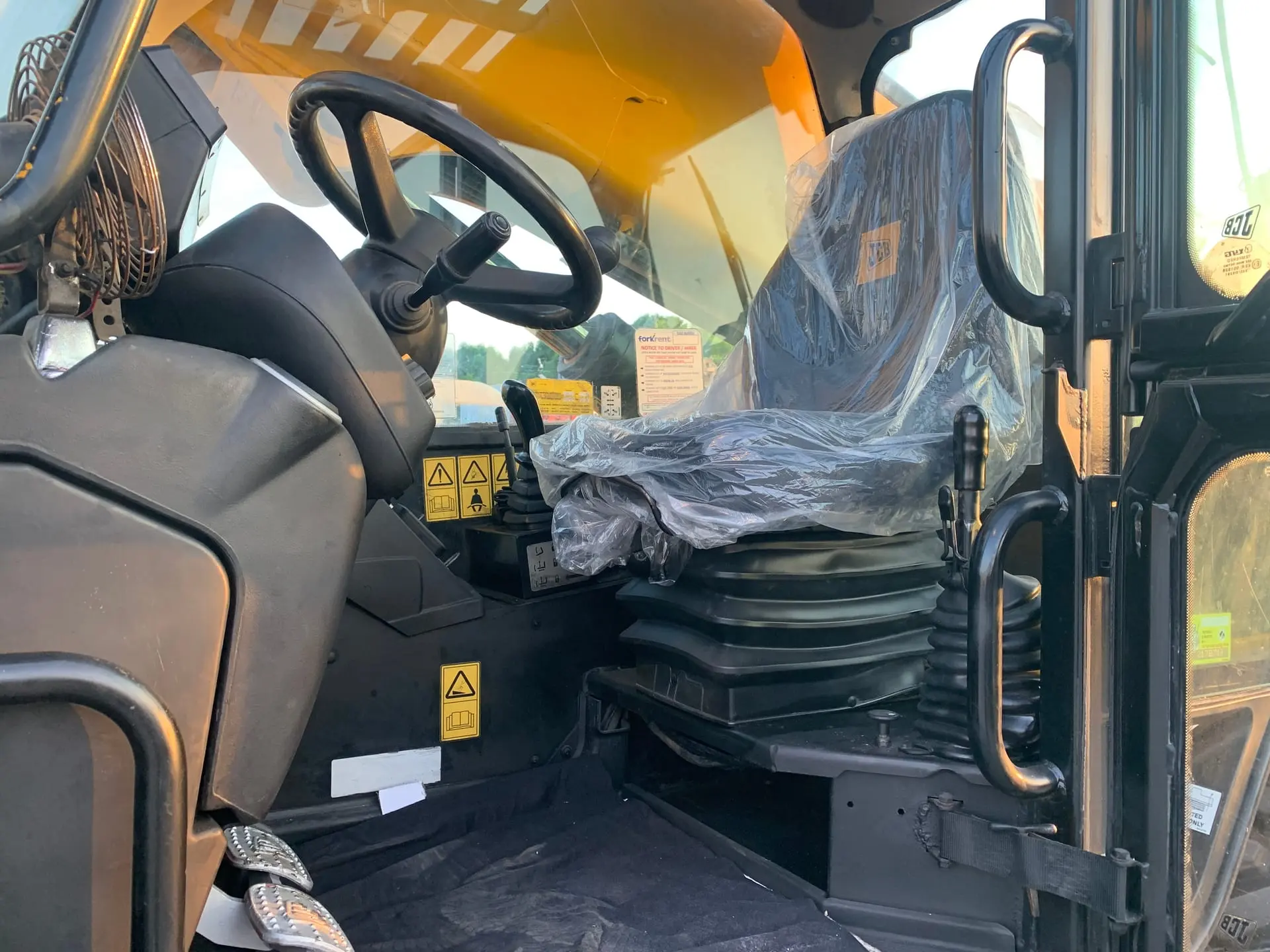 For sale jcb 540-170 model 2013 in good condition - 5