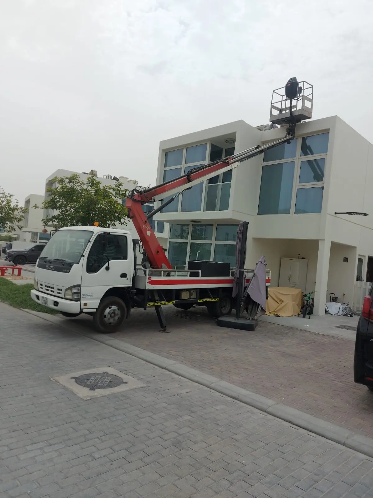18 METER MANLIFT AVAILABLE ON RENT - 5