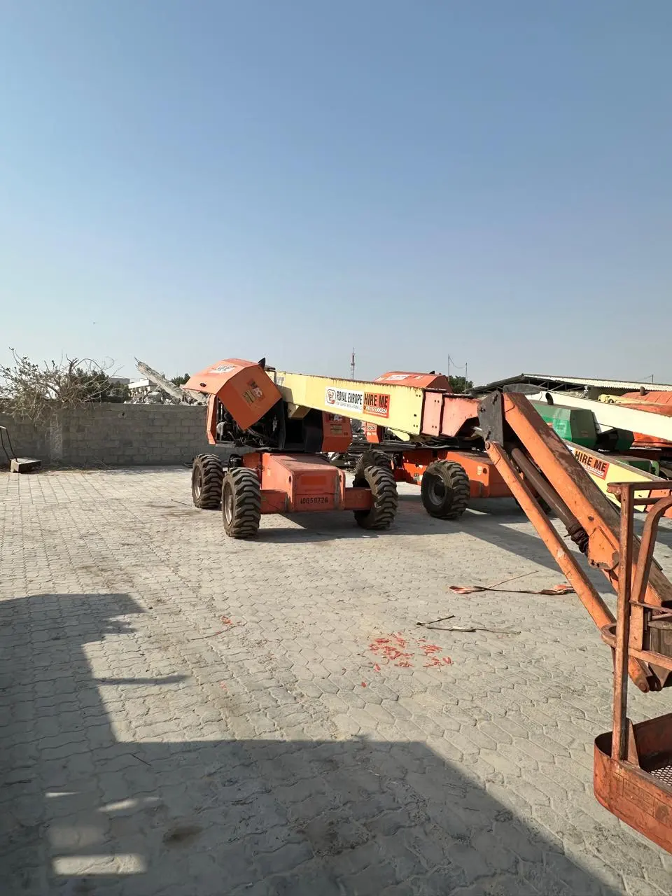 Telescopic Boom Lift 22 Meters Available For Rent