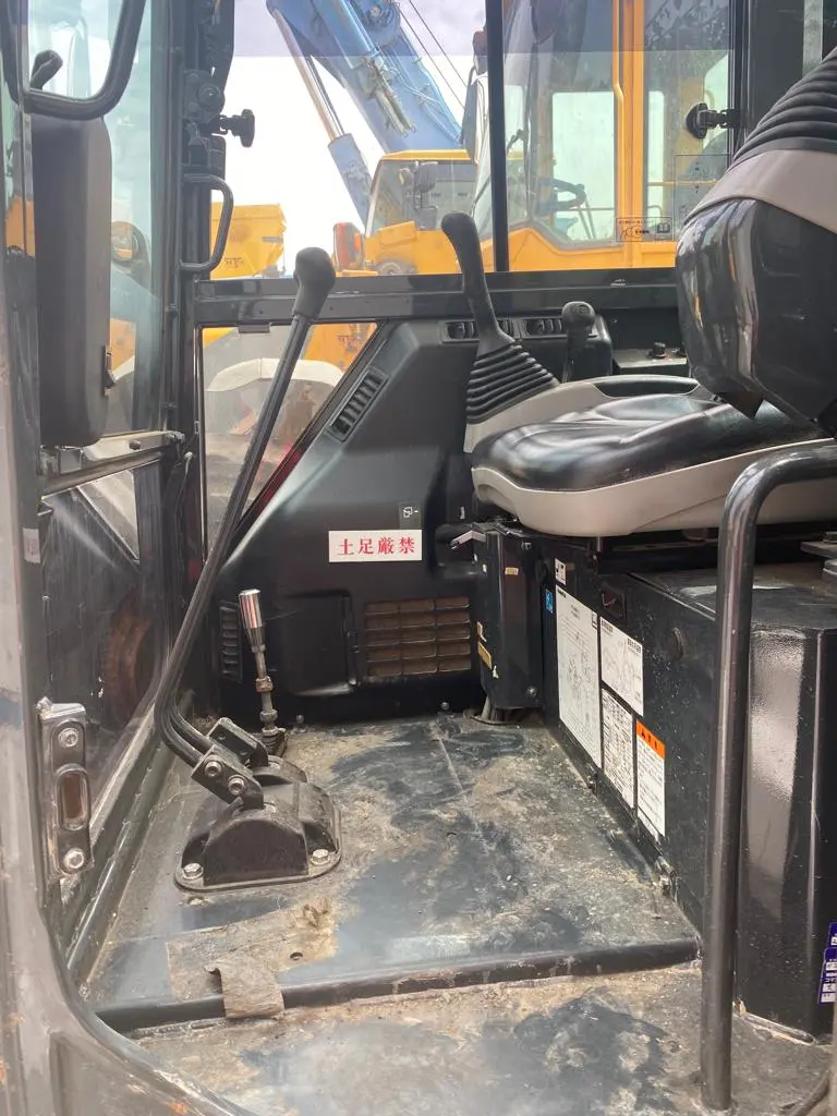 Komatsu Mini Excavator 4 ton PC40MR Model 2014 for Sale - 2