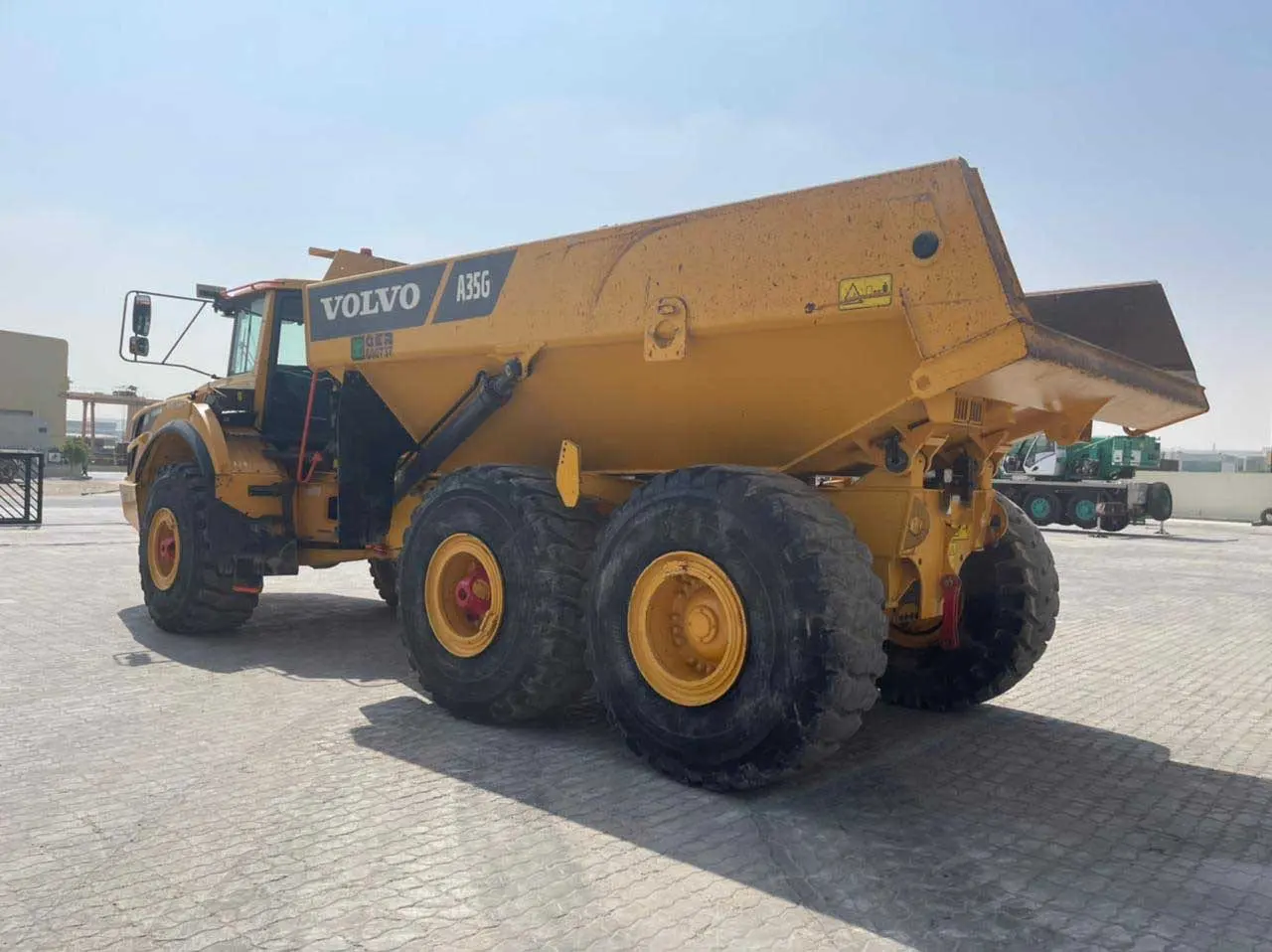 VOLVO A35G - 35TONS ARTICULATED DUMP TRUCK - 4