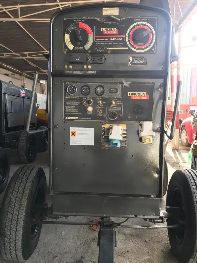 LINCOLN SAE400 WELDING GENERATOR AVAILABLE ON RENT - 2