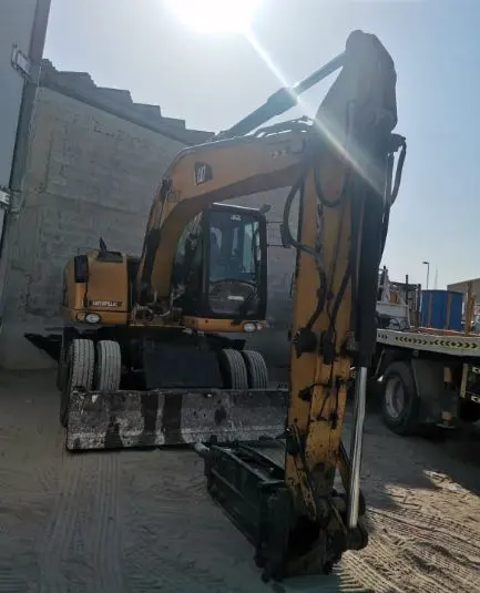 Wheel Excavator CAT M318D 18TON With Breaker