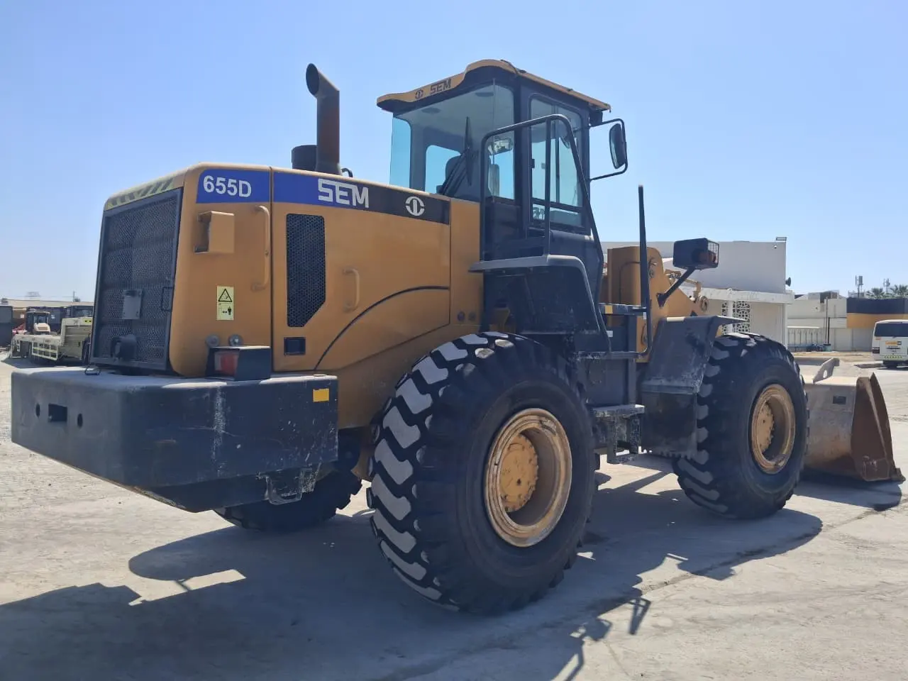 SEM Wheel Loader - 2