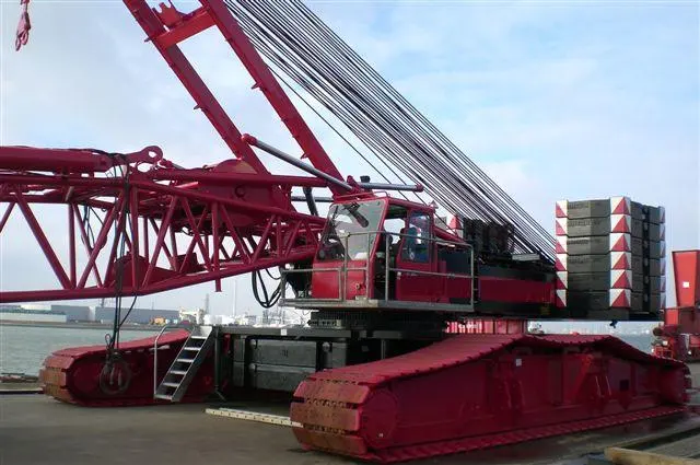 Liebherr LR 1400(400 TON) CRAWLER CRANE RENTAL - 2