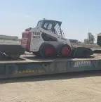 Skid Steers LoaderBOBCAT S130 with BRUSH