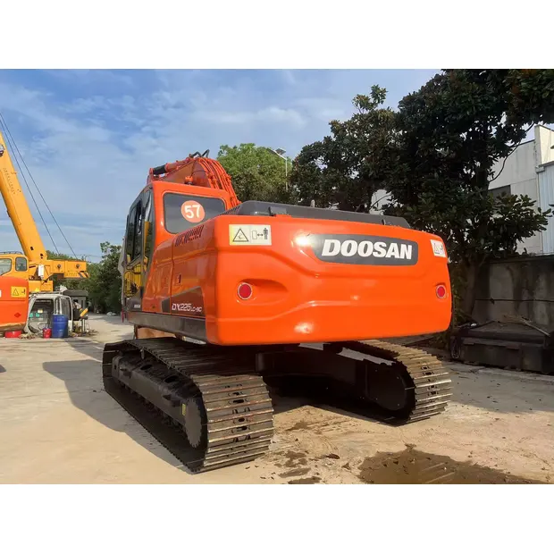 High Quality Used Doosan DX225 Hydraulic Crawler Excavator - 5