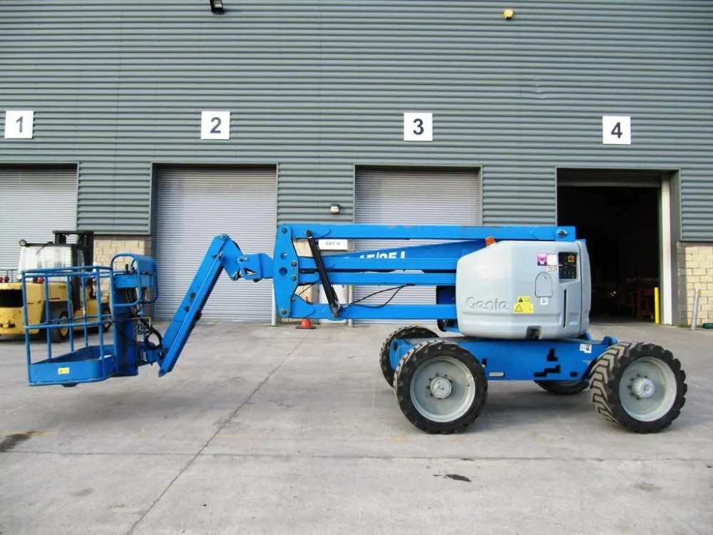 16 Meter Articulating Diesel Boom Lift – Genie Z45