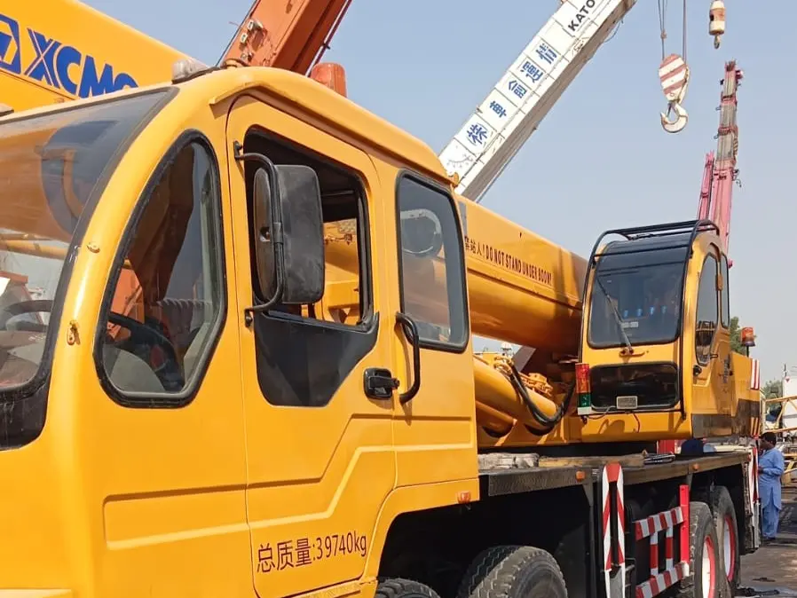 Mobile Crane 50 Ton XCMG