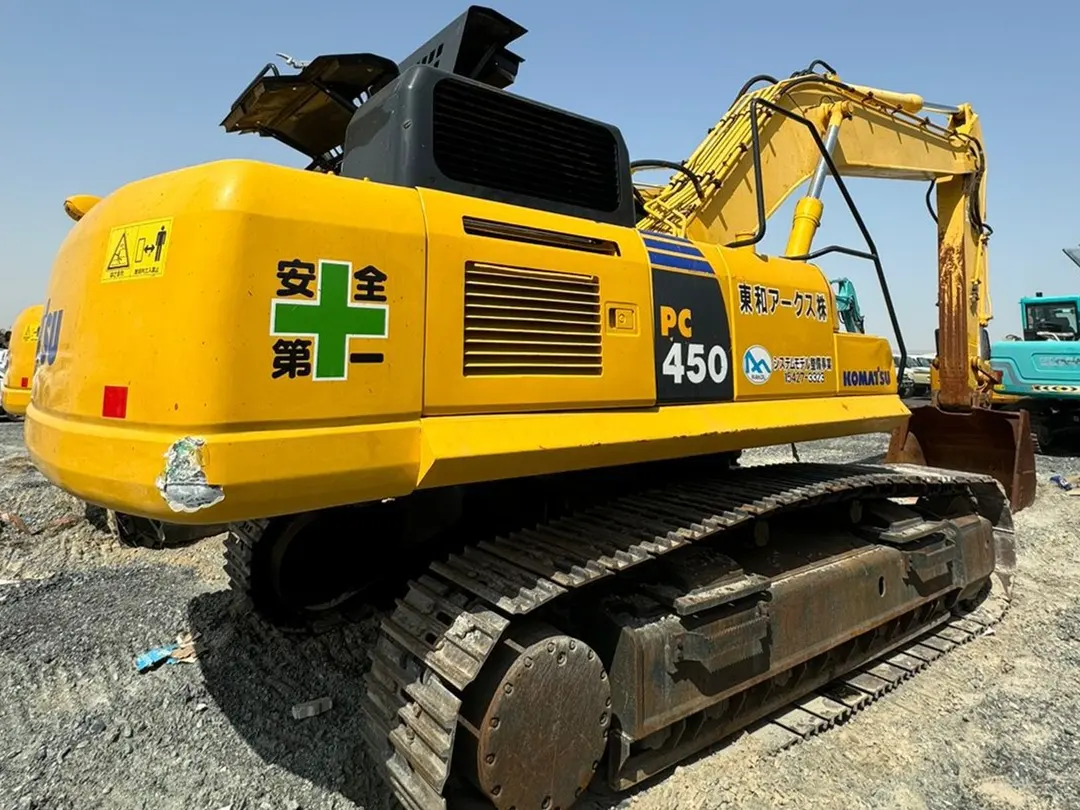 Komatsu PC 450 Excavator - 2