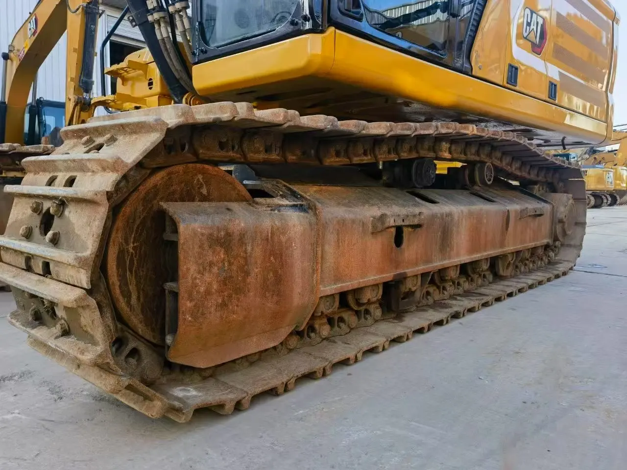Cat336 - 3