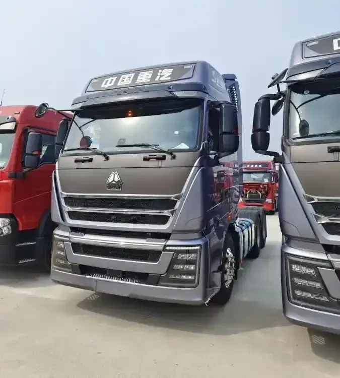SINOTRUK HOWO Dump Truck - 2