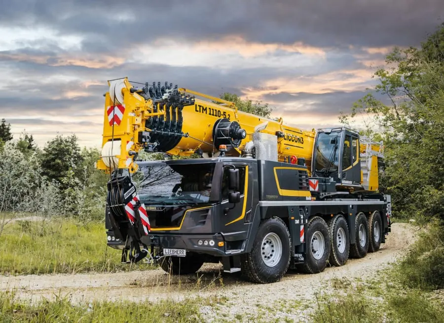 LIEBHERR LTM 1110-5.1 110 Ton Mobile crane