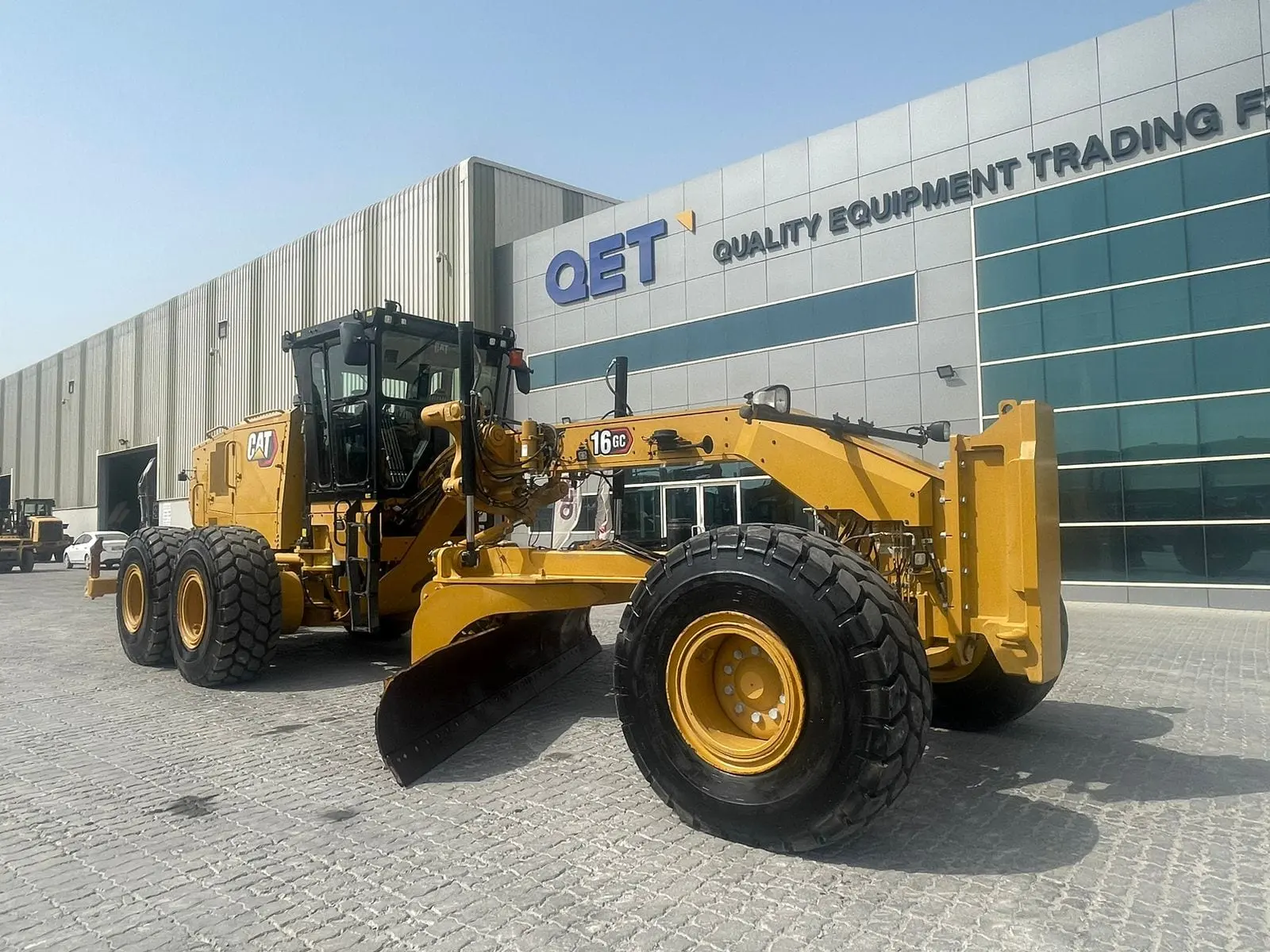 CATERPILLAR 16GC MOTOR GRADER - 2