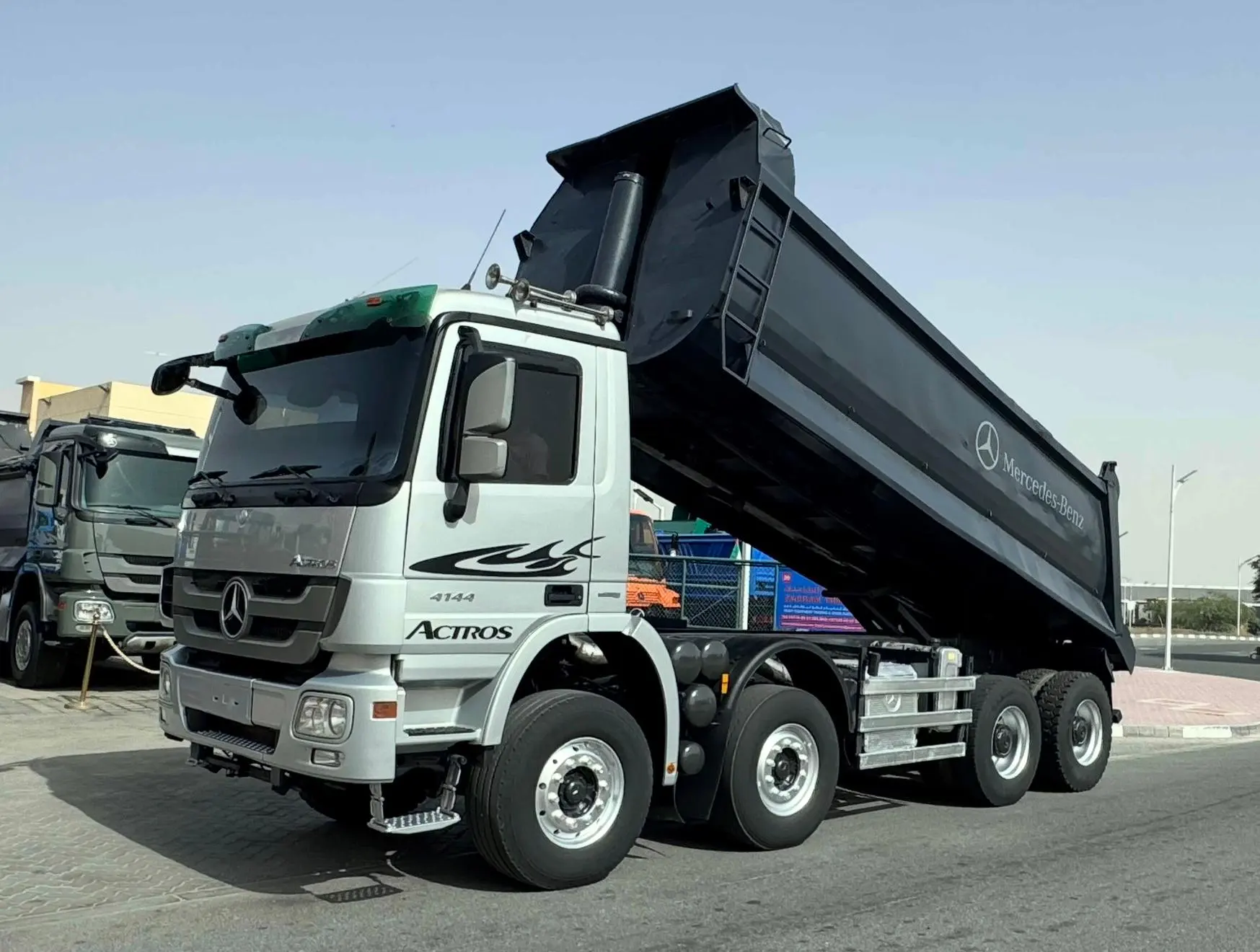 Mercedes Actros 4144 Dumper Truck 