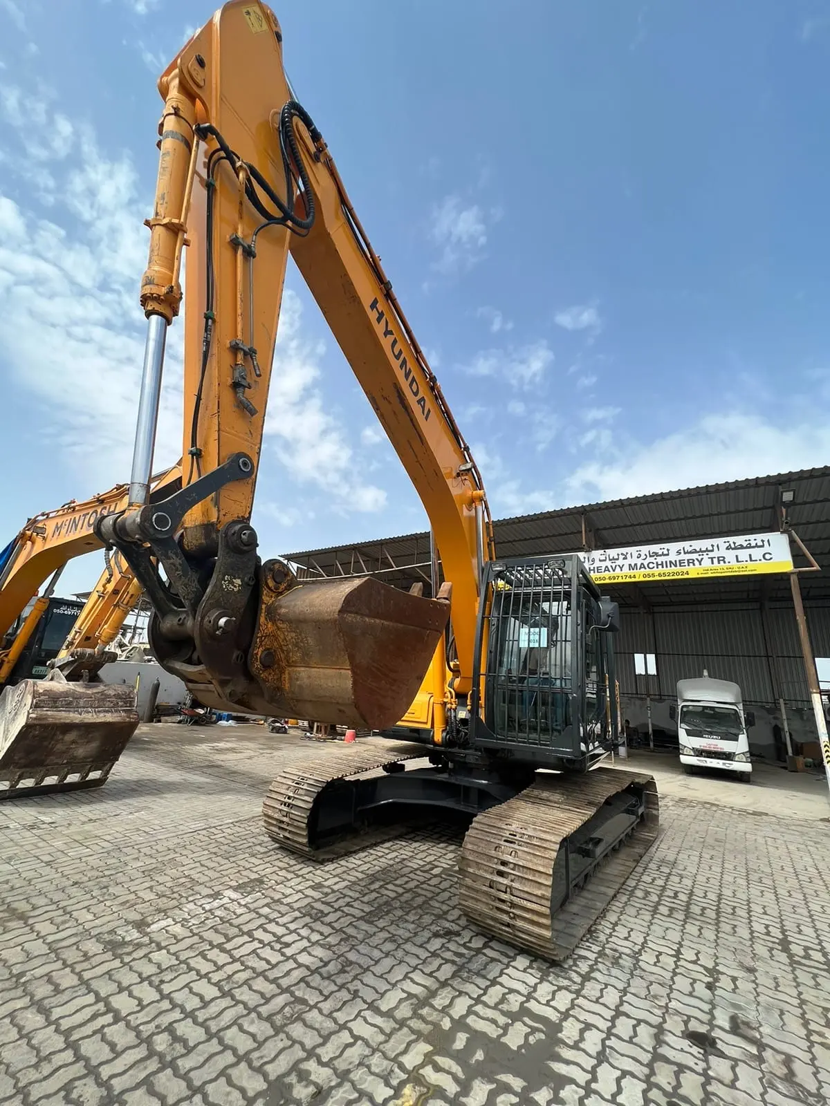 Hyundai 210 LC-7A Chain Excavator 2018 for Sale - 3