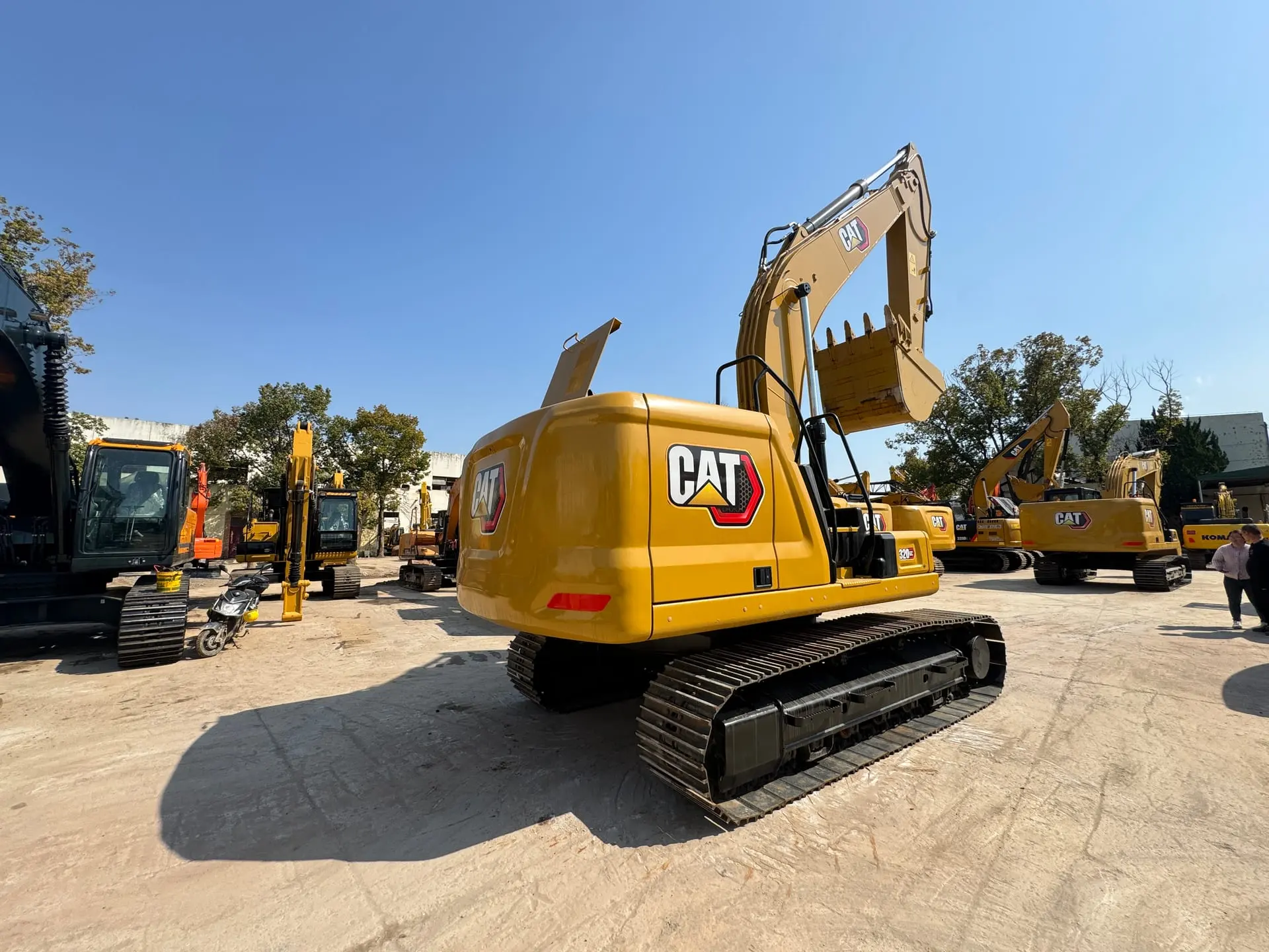 CAT320GC - 2