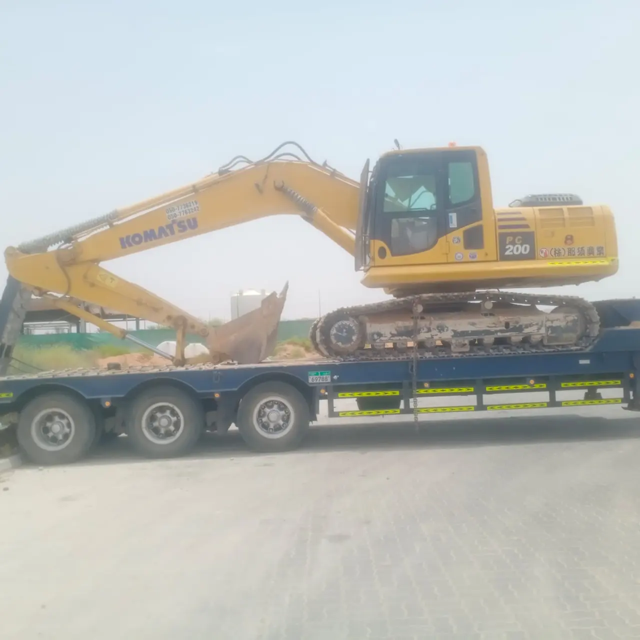 Komatsu PC-200 Excavator