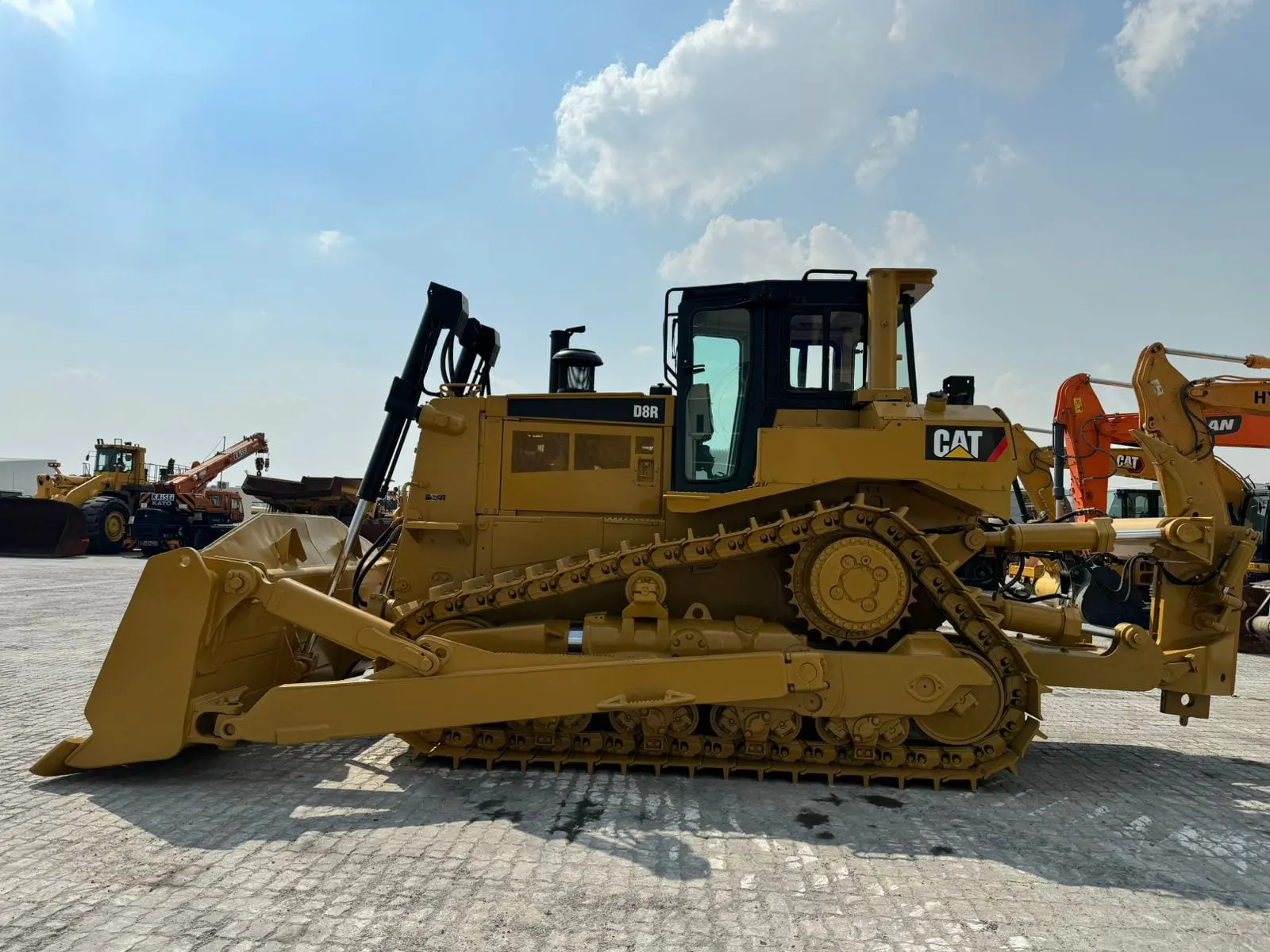 CATERPILLAR D8R - 38TONS CRAWLER BULLDOZER - 4
