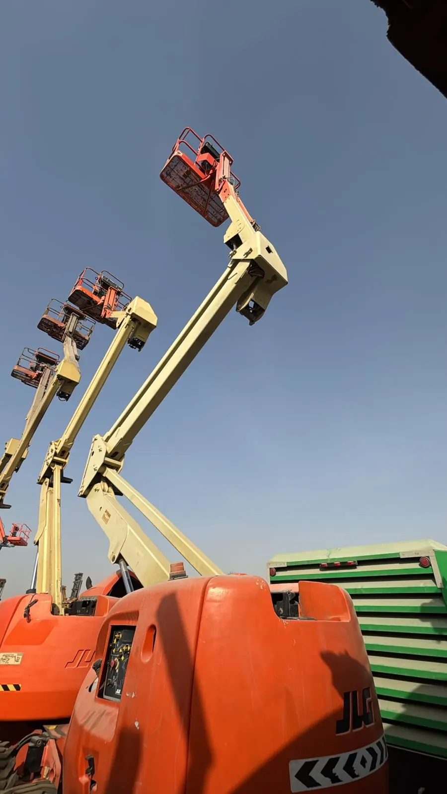 JLG AJ 450 Available For Sale - 4