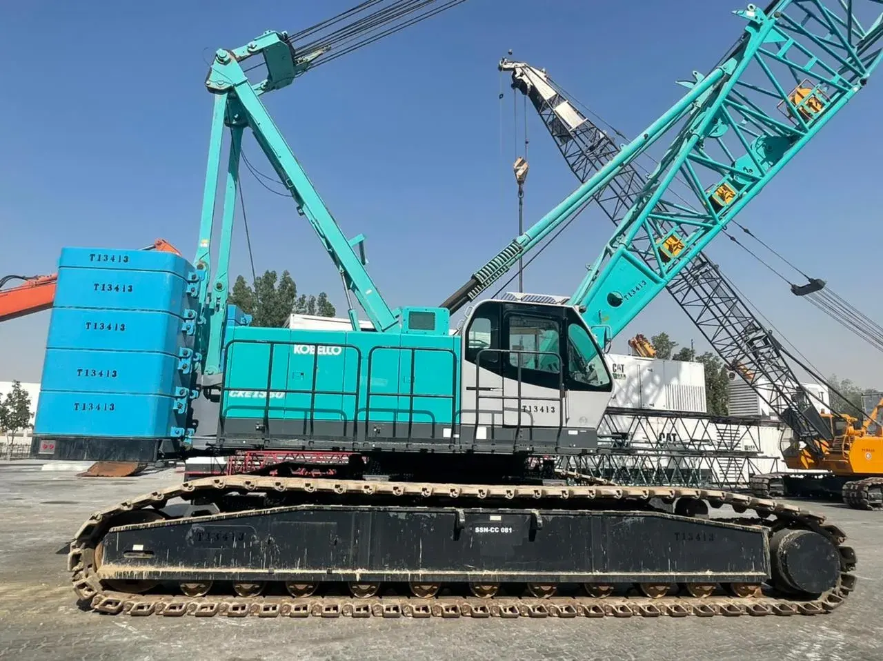 KOBELCO CKE1350-1F – 135TONS CRAWLER CRANE 2008
