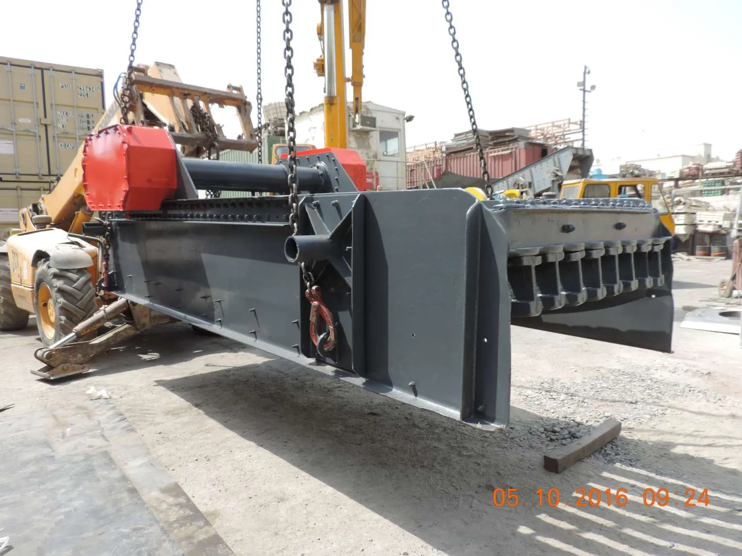 Vibrating Grizzly Feeder Sandvik (skid mounted) - 2