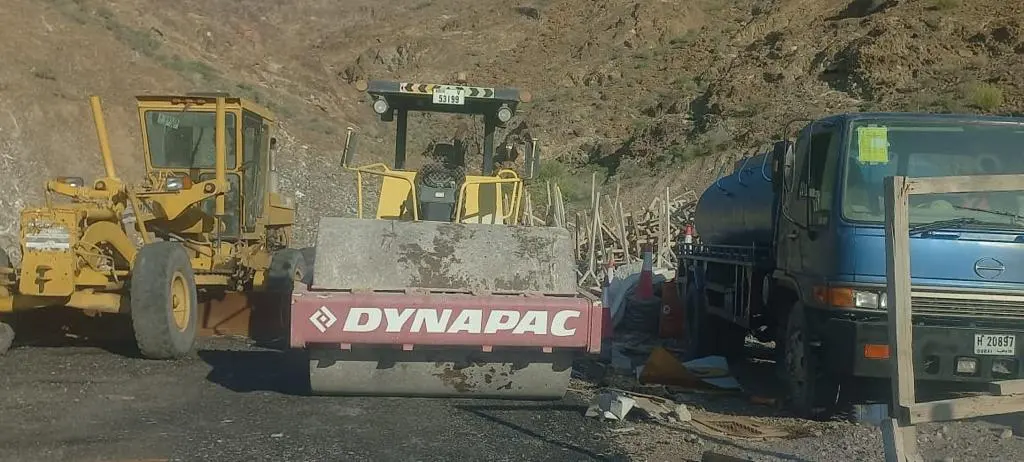 Road Roller Available on rental - 6