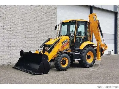EXCAVATOR 3CX (2007 MODEL)AVAILABLE ON HIRE