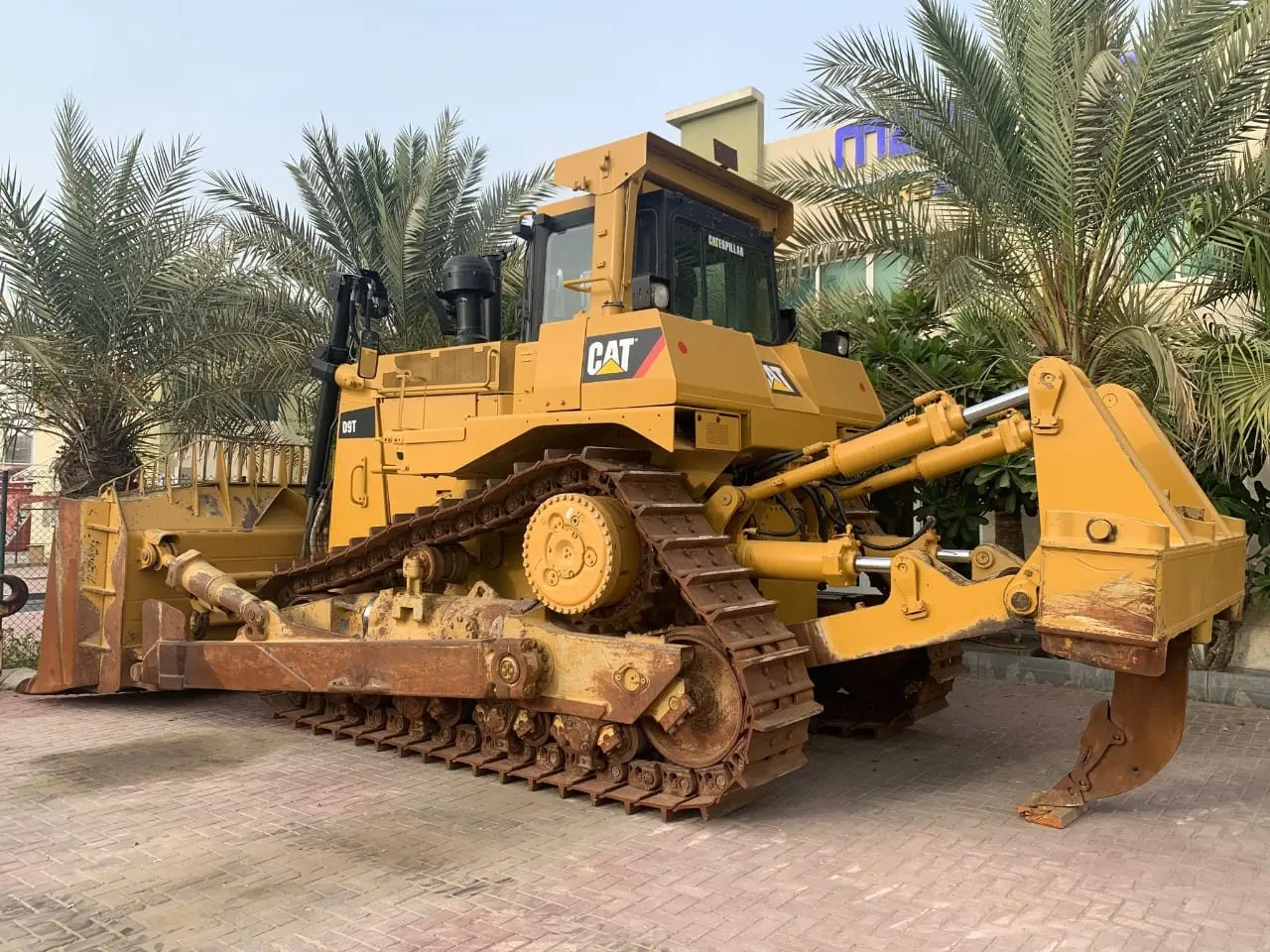 CATERPILLAR-D9T 2005 - 8