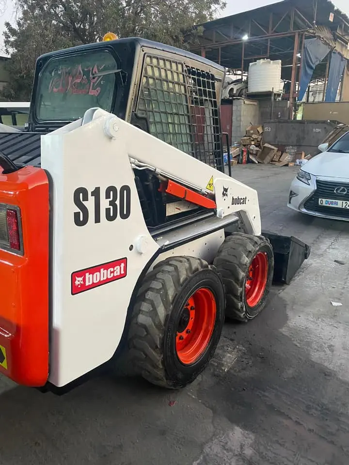 Skid Steers BOBCAT S130