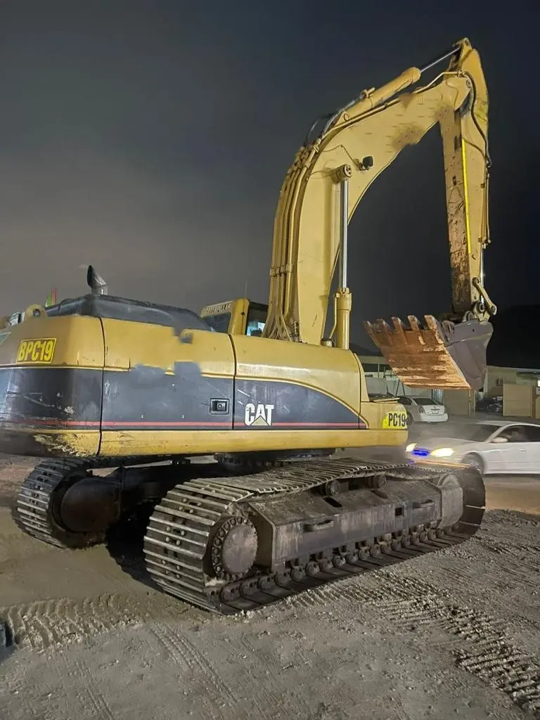 Excavator with Bucket 320