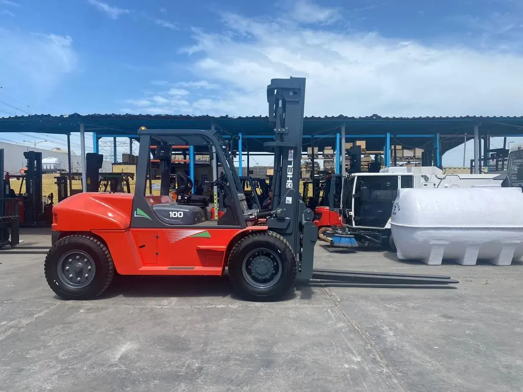 Forklift 10 ton with operater