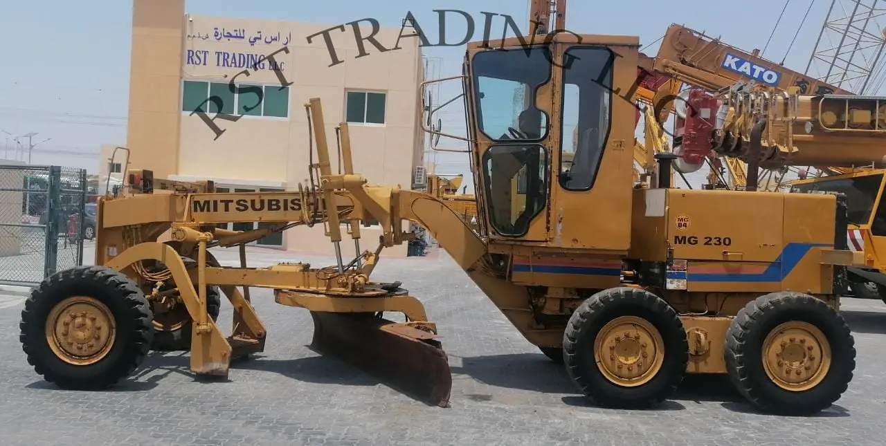USED MITSUBISHI MG 320 MOTOR GRADER