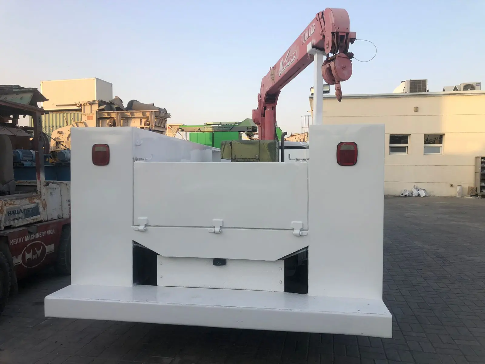 Ford F-550XL Service Truck - 3