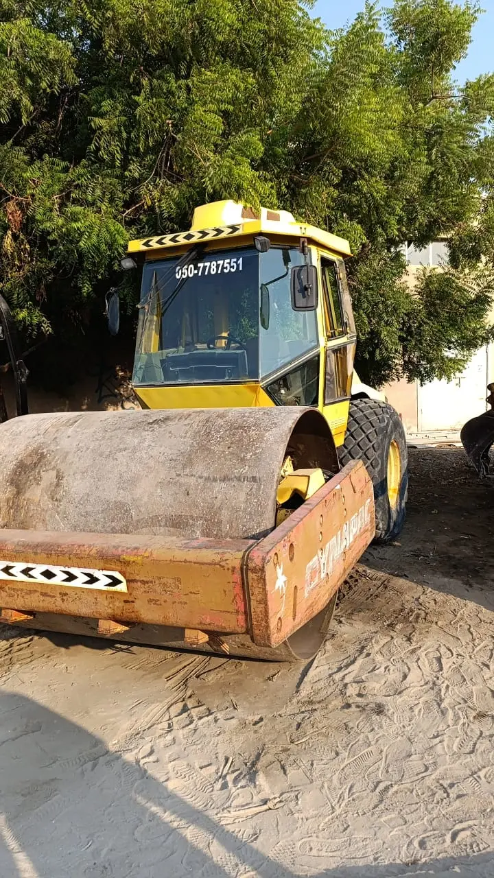 Road roller 10 ton for rent - 5