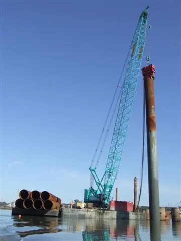 Kobelco CKE 2500-II(250 TON) CRAWLER CRANE RENT - 3