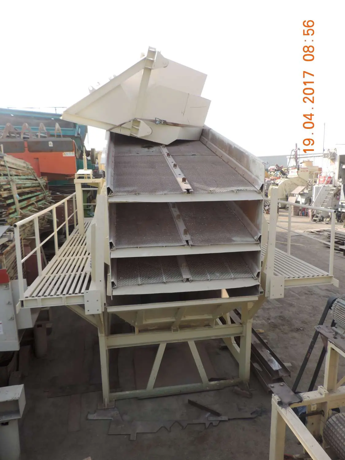 Vibrating screen anfer - 6