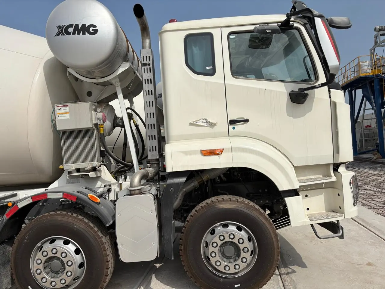 Brand New 2026 XCMG Concrete Mixer Truck for Rent in UAE - 8