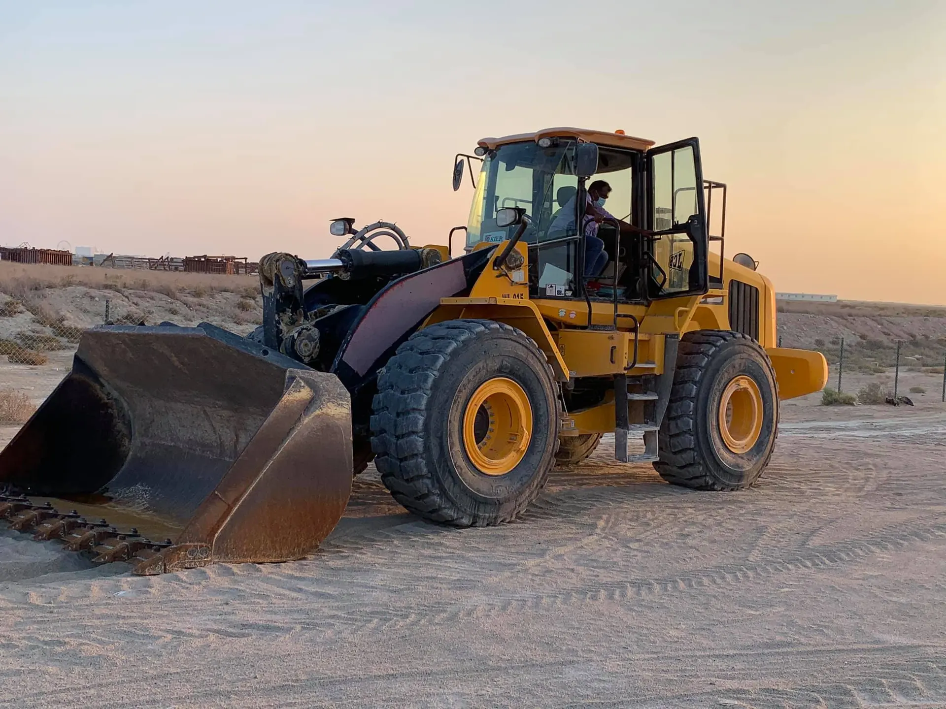 Wheel Loader Shovel CATERPILLAR 966