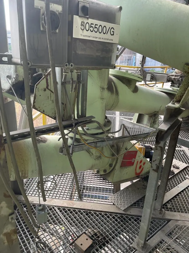 CLAUDIUS PETERS EM 47-568 Vertical Ball Mill - 7