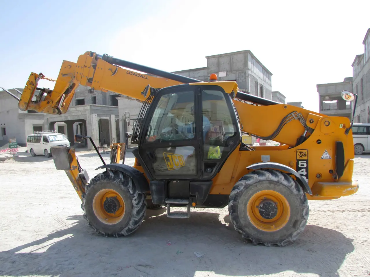 Telehandler 540-170 Available on hire