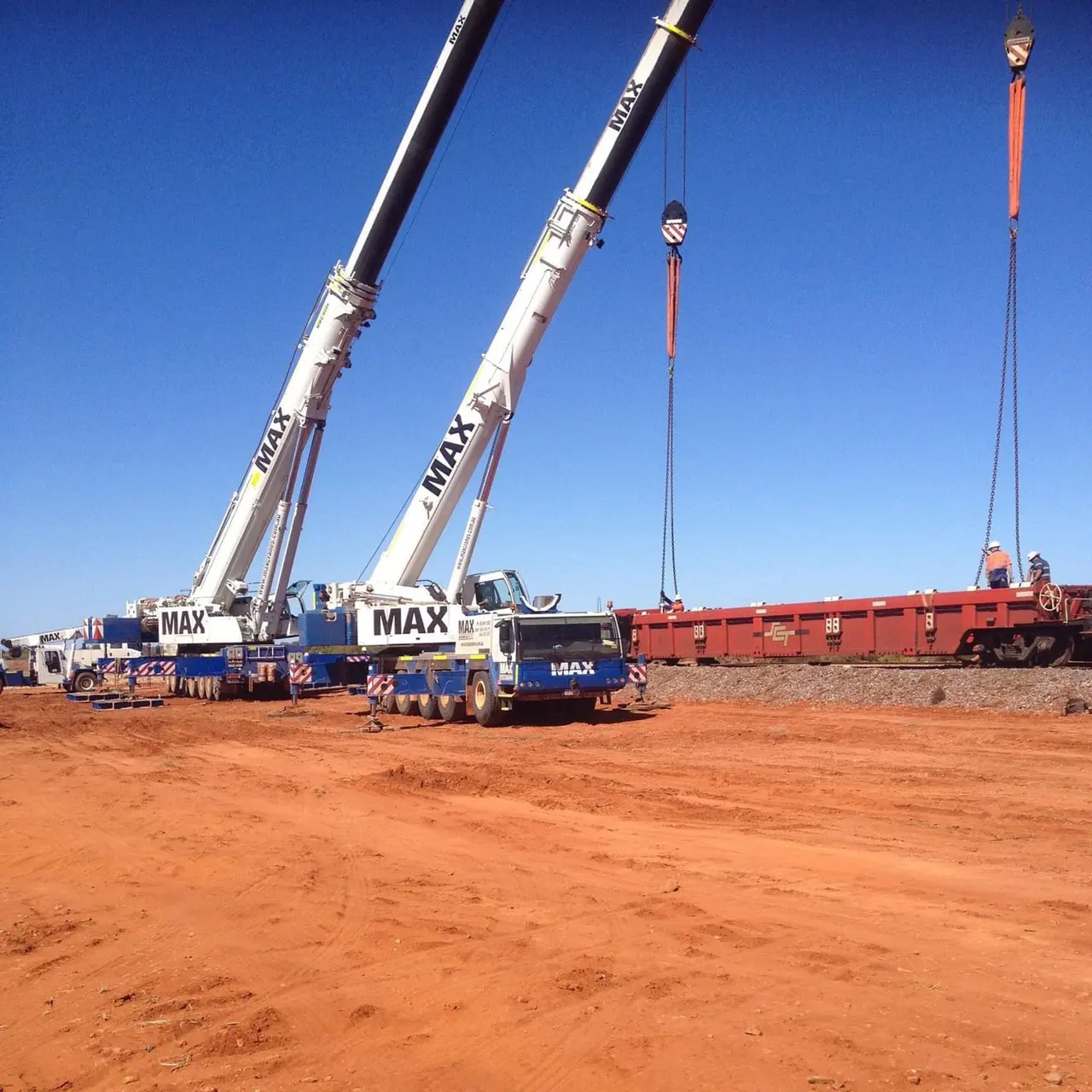 350 TON CRANE ON RENTAL