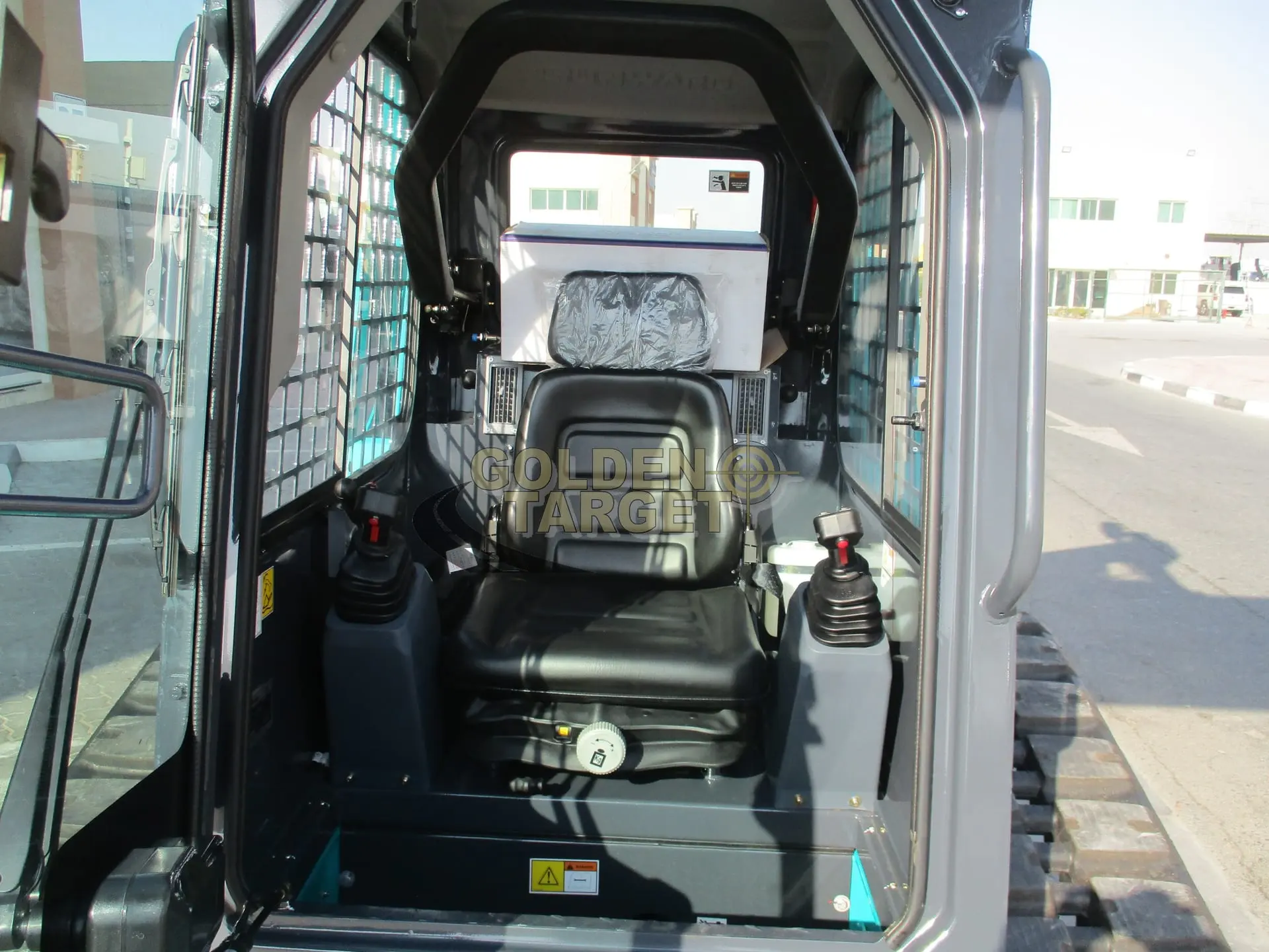 New SUNWARD 4528 Rubber Tracks Skid Steer 2023 - 7