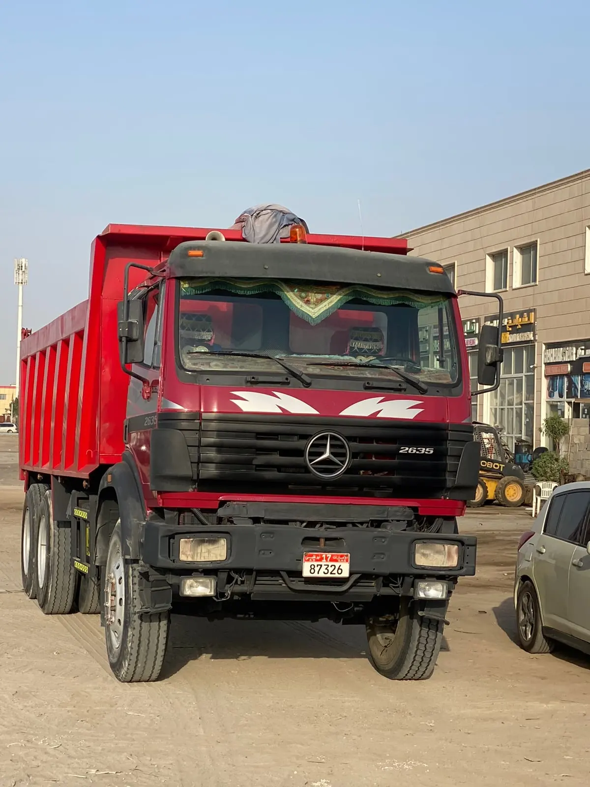 Tipper Truck (six wheel) 20 CBM On Rent