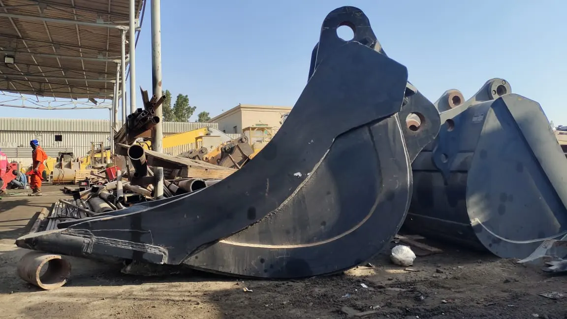 Large Excavator Heavy Duty Marble Rock Bucket - 5
