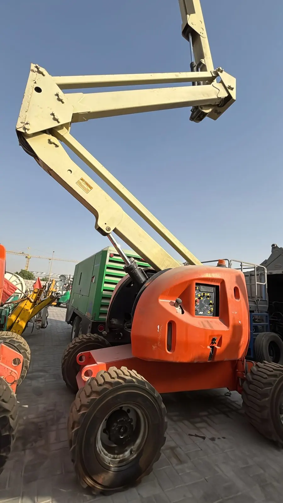 JLG AJ 450 Available For Sale - 3