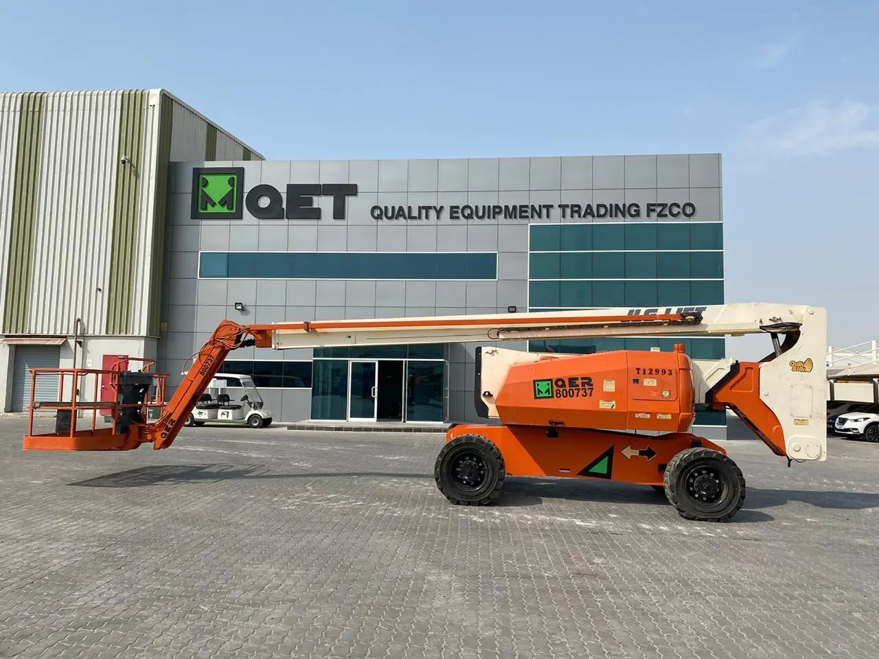 JLG 800AJ - 26MTR BOOM LIFT